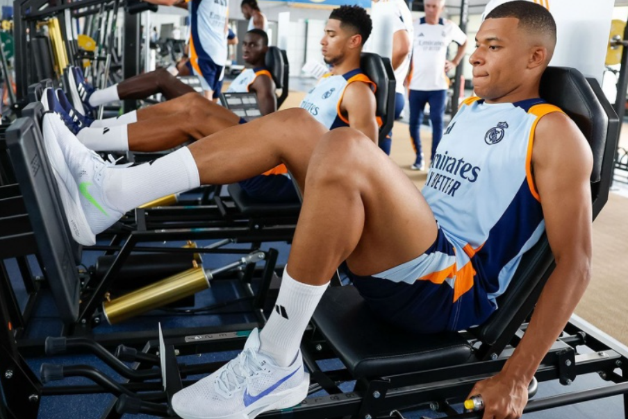 Novo capítulo de Kylian Mbappe no Real Madrid uma mudança de jogo para o clube